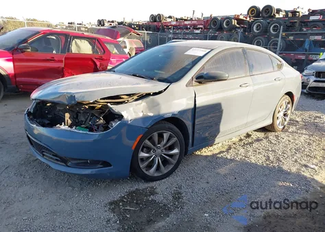 2015 Chrysler 200 S z USA, uszkodzony, nr VIN 1C3CCCBB0FN613711